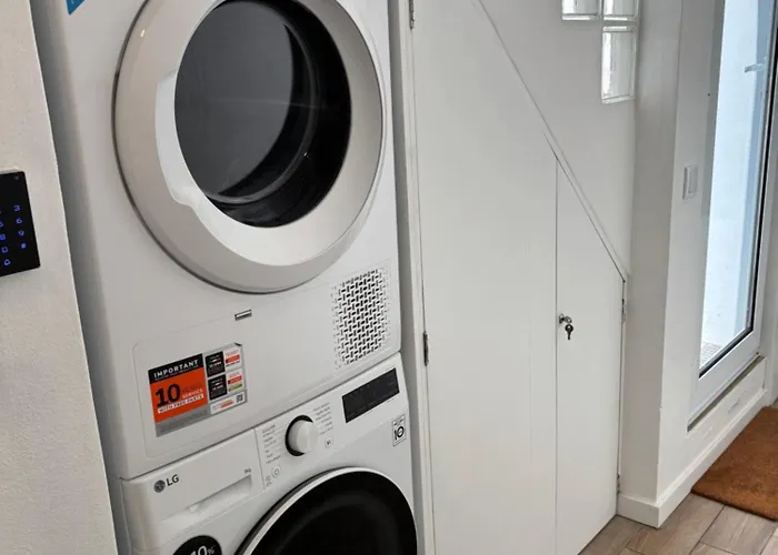 Casa Do Aviador Relva (Azores)